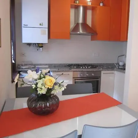 Via Gradenigo - 6 - Apartamento *